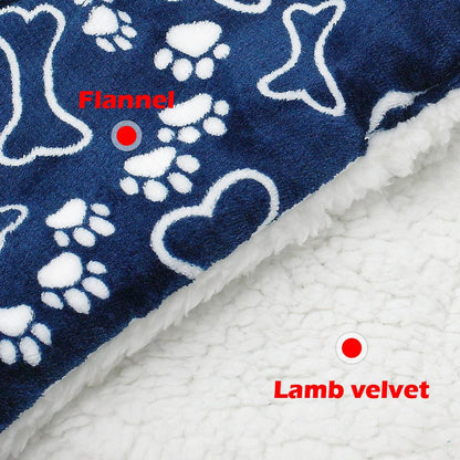 Paw Print Fleece Dog Bed Mat – Warm Blanket for Dogs & Cats