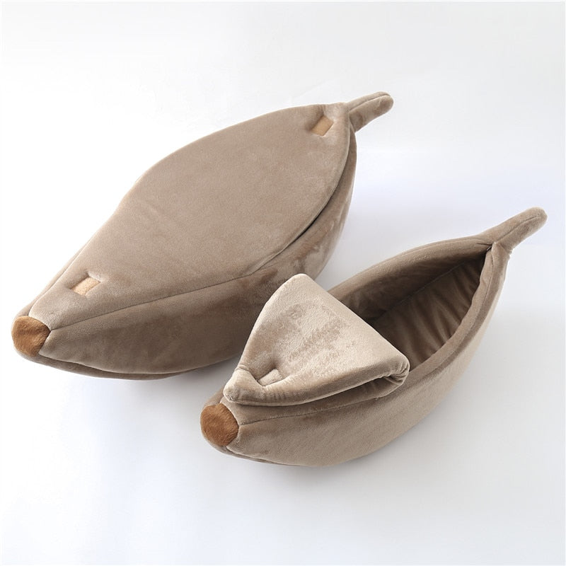 Banana Cat Bed House – Cozy Warm Pet Basket in 4 Colors