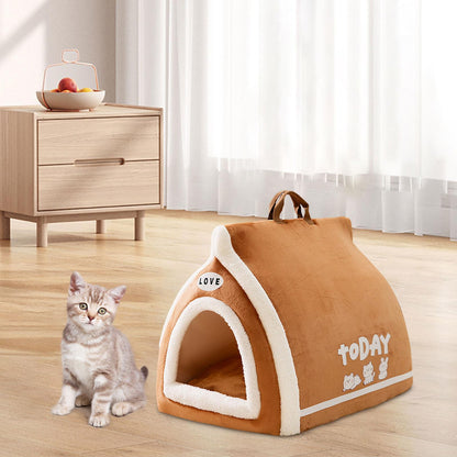 Toast Bread Cat Bed – Semi-Closed Warm Pet Lounger
