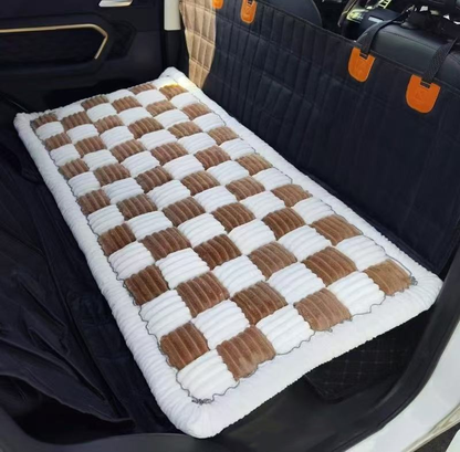 Checkered Car Back Seat Dog Bed Mat – Thickened Pet Seat Pad